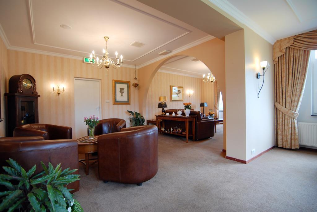 Hotel Inkelshoes Епен Екстер'єр фото